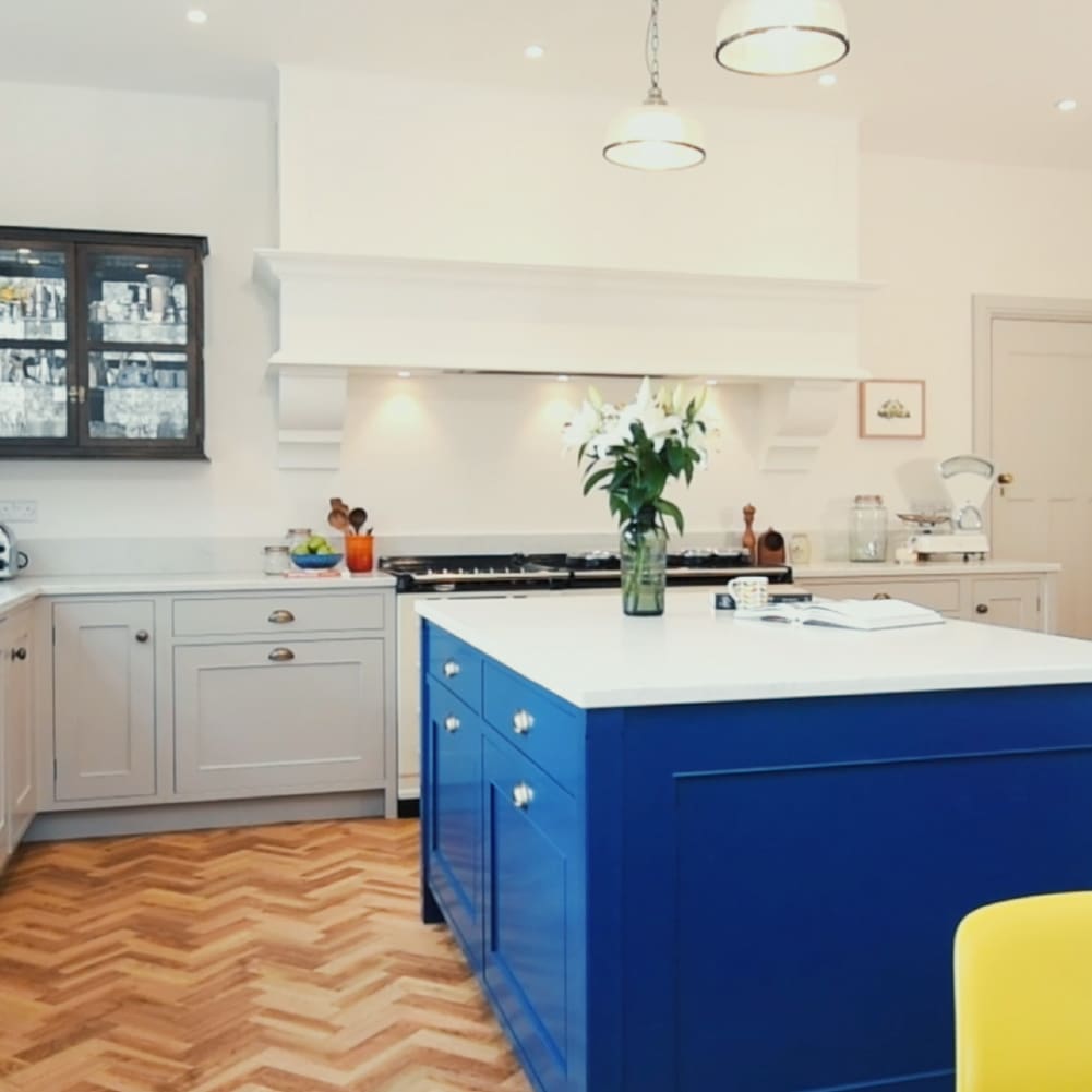 Clarity Arts photograph of a super cool kitchen