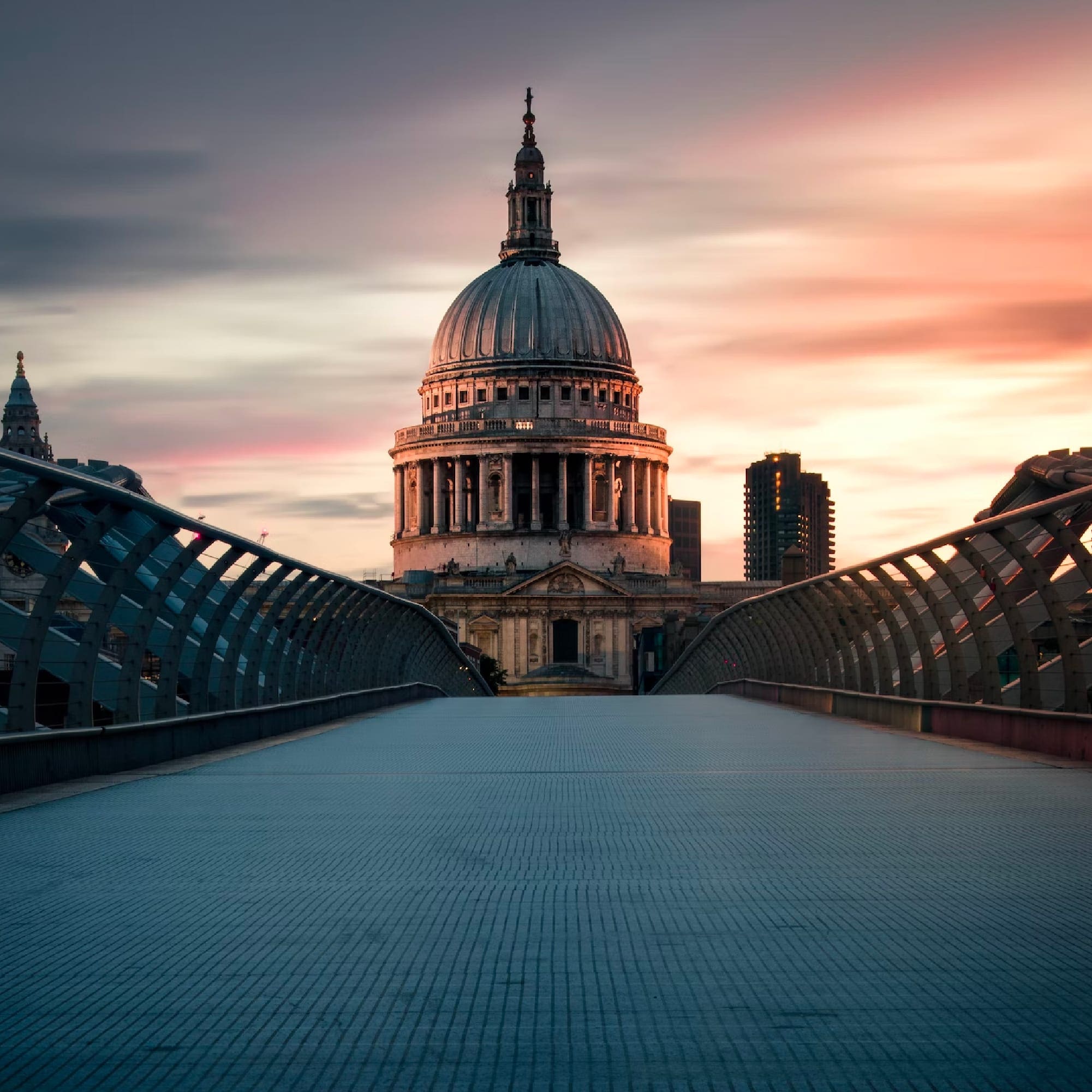 Bluestone98 London digital agency, London Web Agency Bluestone98, Graphics